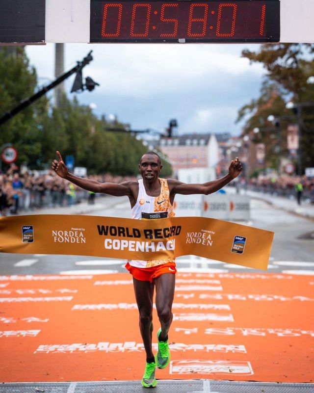Geoffrey Kamworor è il nuovo campione mondiale di mezza maratona&nbsp;