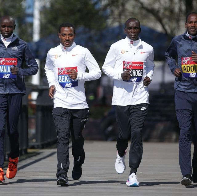 Bekele e Kipchoge, i due indiscussi protagonisti della 40ma edizione della London Marathon ( )
