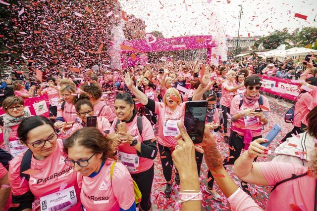 La festosa partenza della Pittarosso Pink Parade 2020