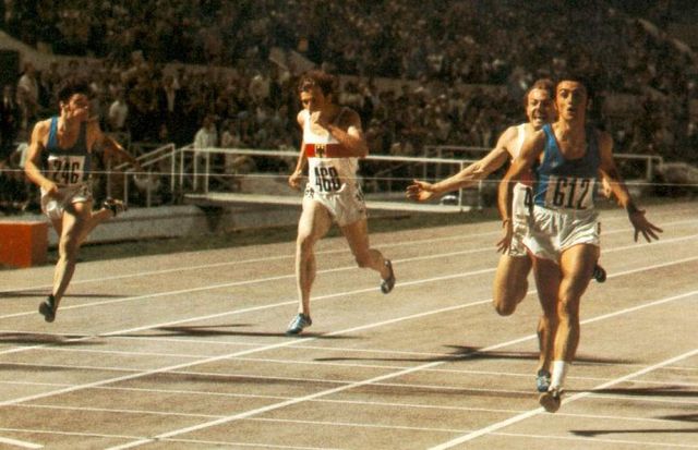 Pietro Mennea vince l'oro nei 200 metri agli Europei di Roma nel 1974