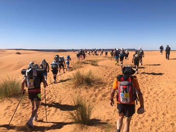 la marathon des sables 2019 attraverso gli scatti dellultrarunner alessandra rampazzotappa 1 2