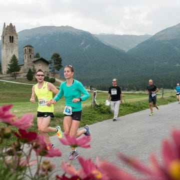 Alcuni passaggi della Engadiner Sommerlauf e la Muragl-Lauf alcuni passaggi della engadiner sommerlauf e la muragl lauf