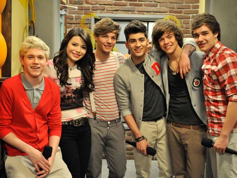 One Direction Filming iCarly