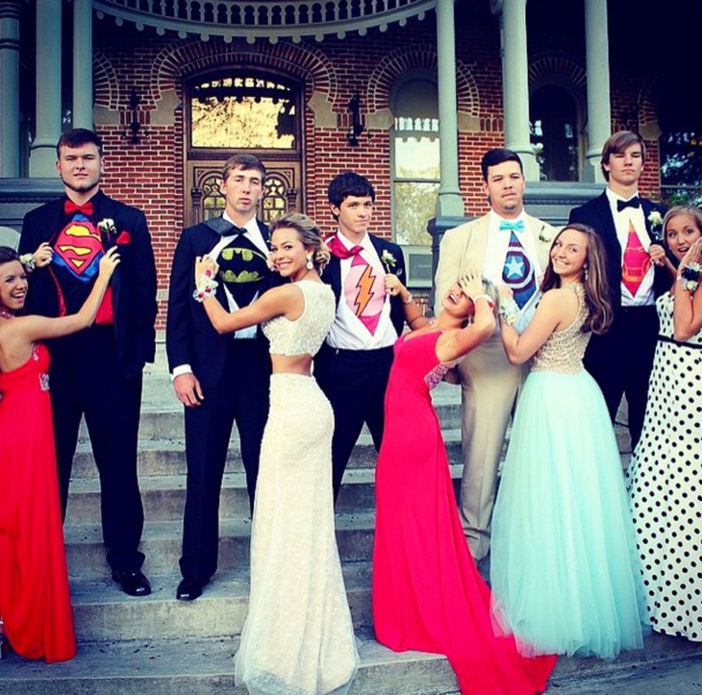 20 Best Prom Poses Creative Ideas For Prom Pictures With Your