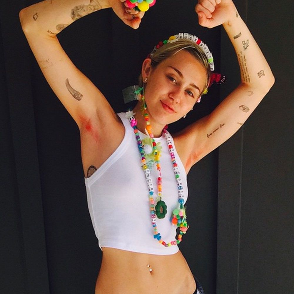 Miley Cyrus And Her Barbie Mini Me Now Have Matching Pink Armpits
