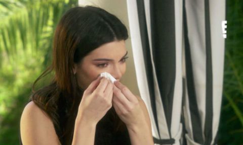 Watch Kendall Jenner's Emotional Reaction To The News Of Her Father's ...