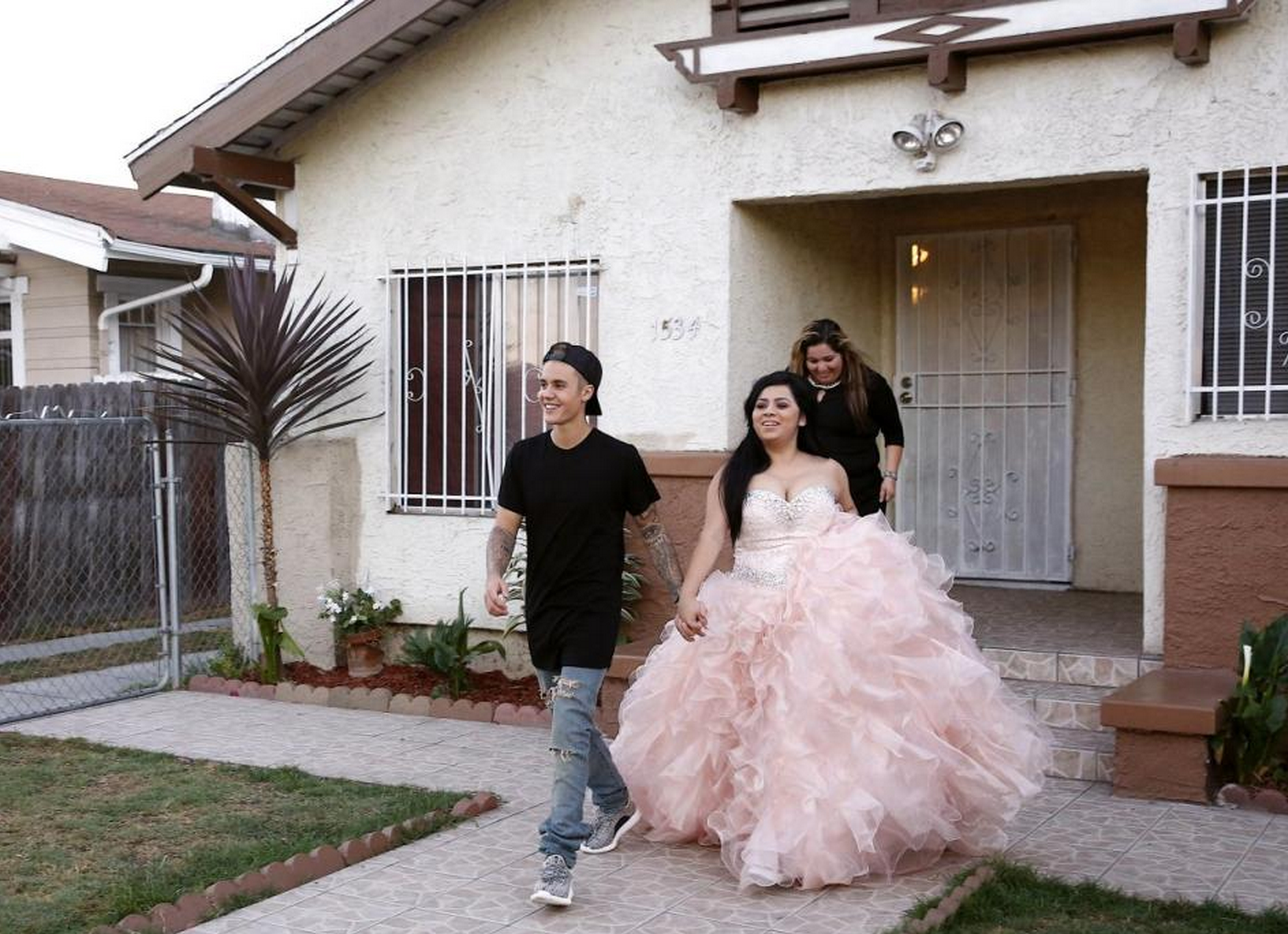 Justin Bieber Threw A Superfan A Quinceanera Party So Yes
