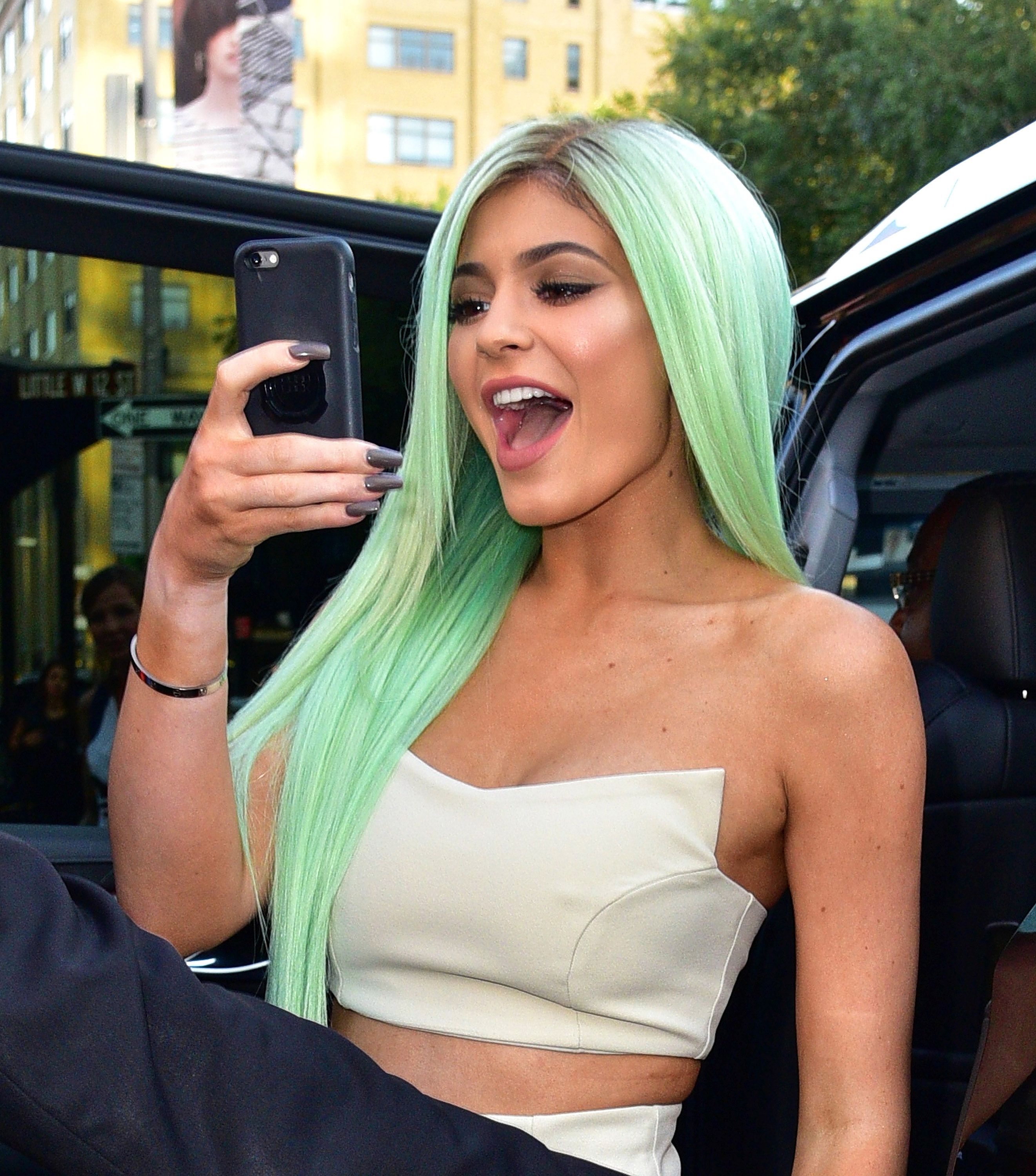 Kylie Jenner S Barbie Nails Are What Dreams Are Made Of