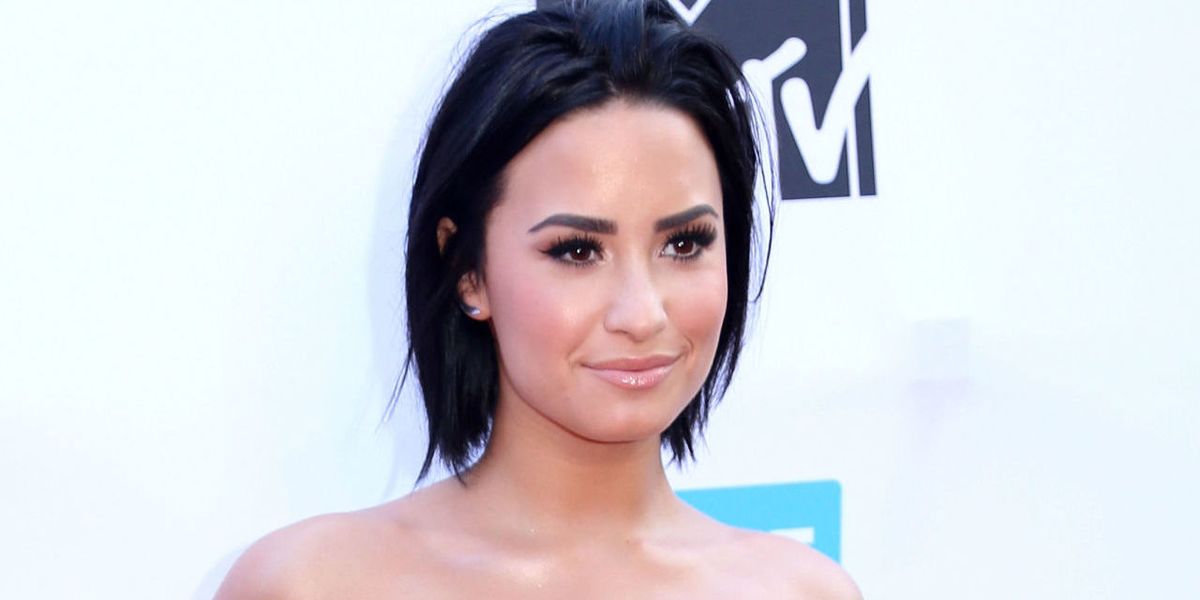 Demi Lovato Regrets Fixing Her Teeth for Disney's 