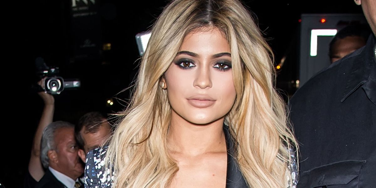 The Trick Kylie Jenner Uses To Get The Perfect Nude Lip