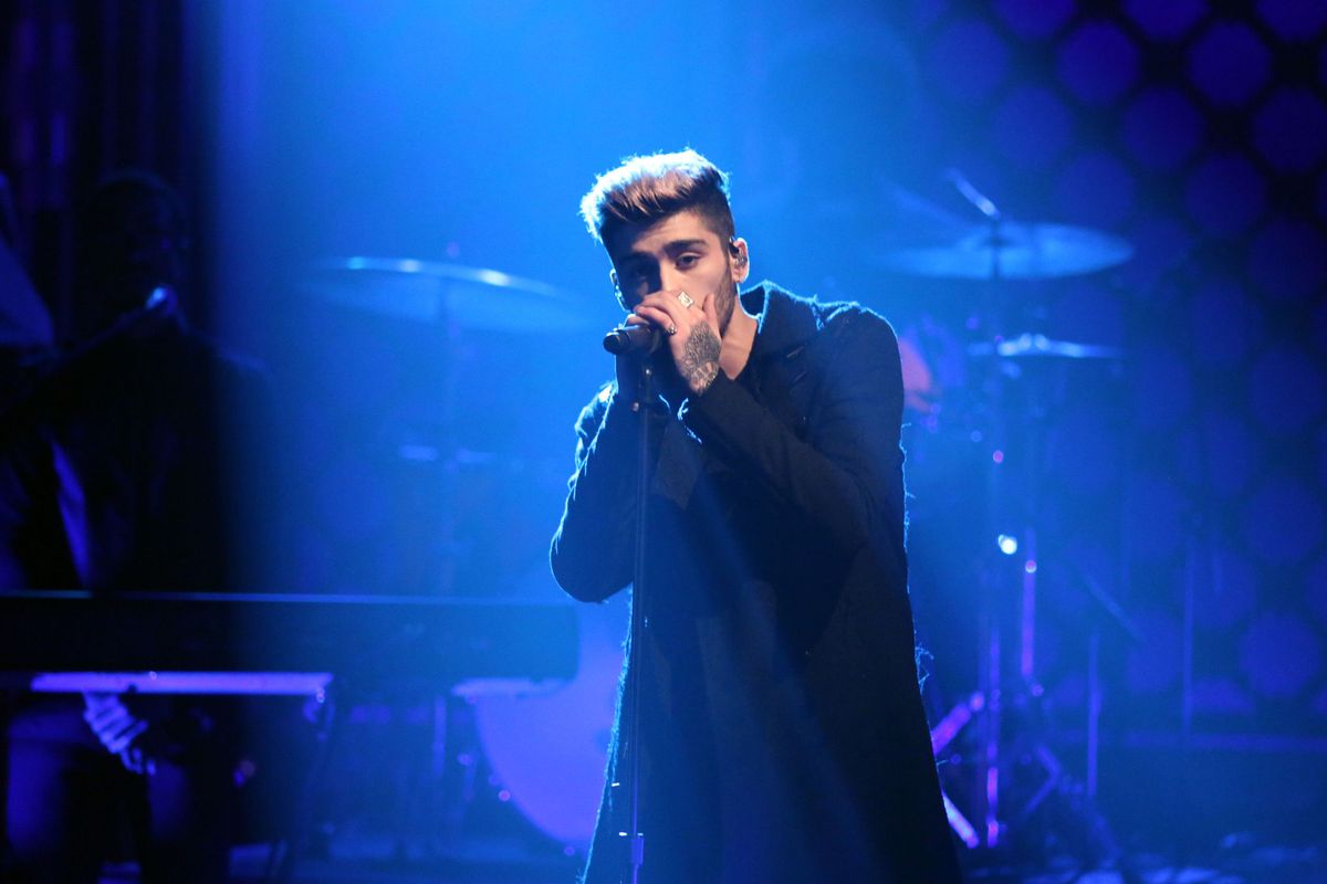 Zayn Malik Cancels A Concert Due To His Anxiety 