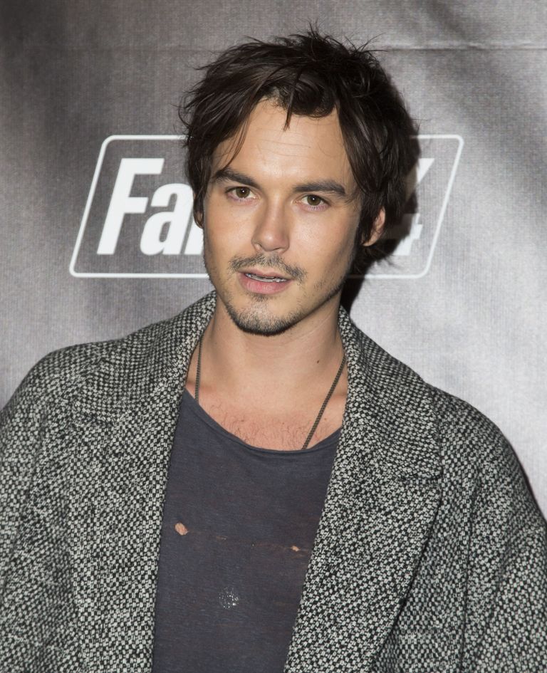 Fans Are Upset With PLL's Tyler Blackburn Over an Instagram That Shows ...