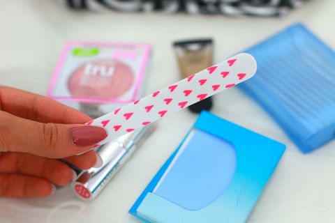 Finger, Nail, Pink, Paper product, Pattern, Paper, Electric blue, Material property, Nail care, Thumb, 