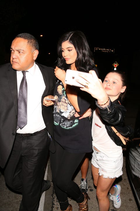 Kylie Jenner Clarifies What Happened After Telling A Young Fan Don