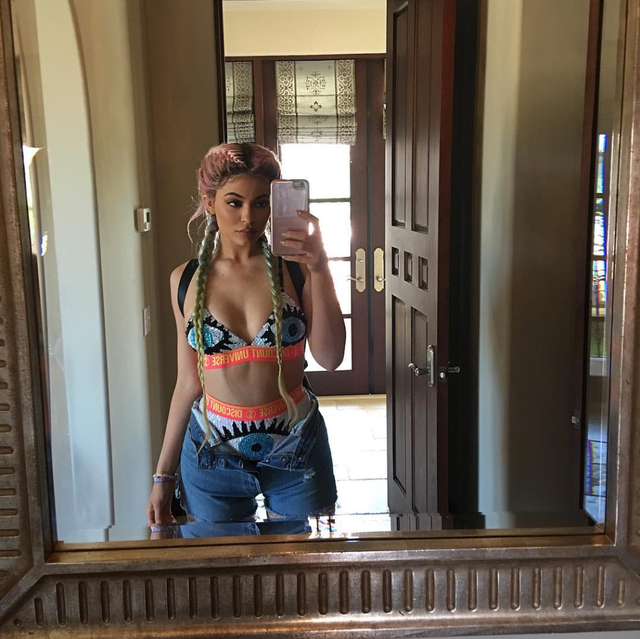 Kylie Jenner posts Instagram snap in black sports bra