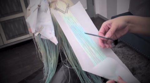 Tie Dye Hair Is The New Rainbow Hair Color You Re Going To Be