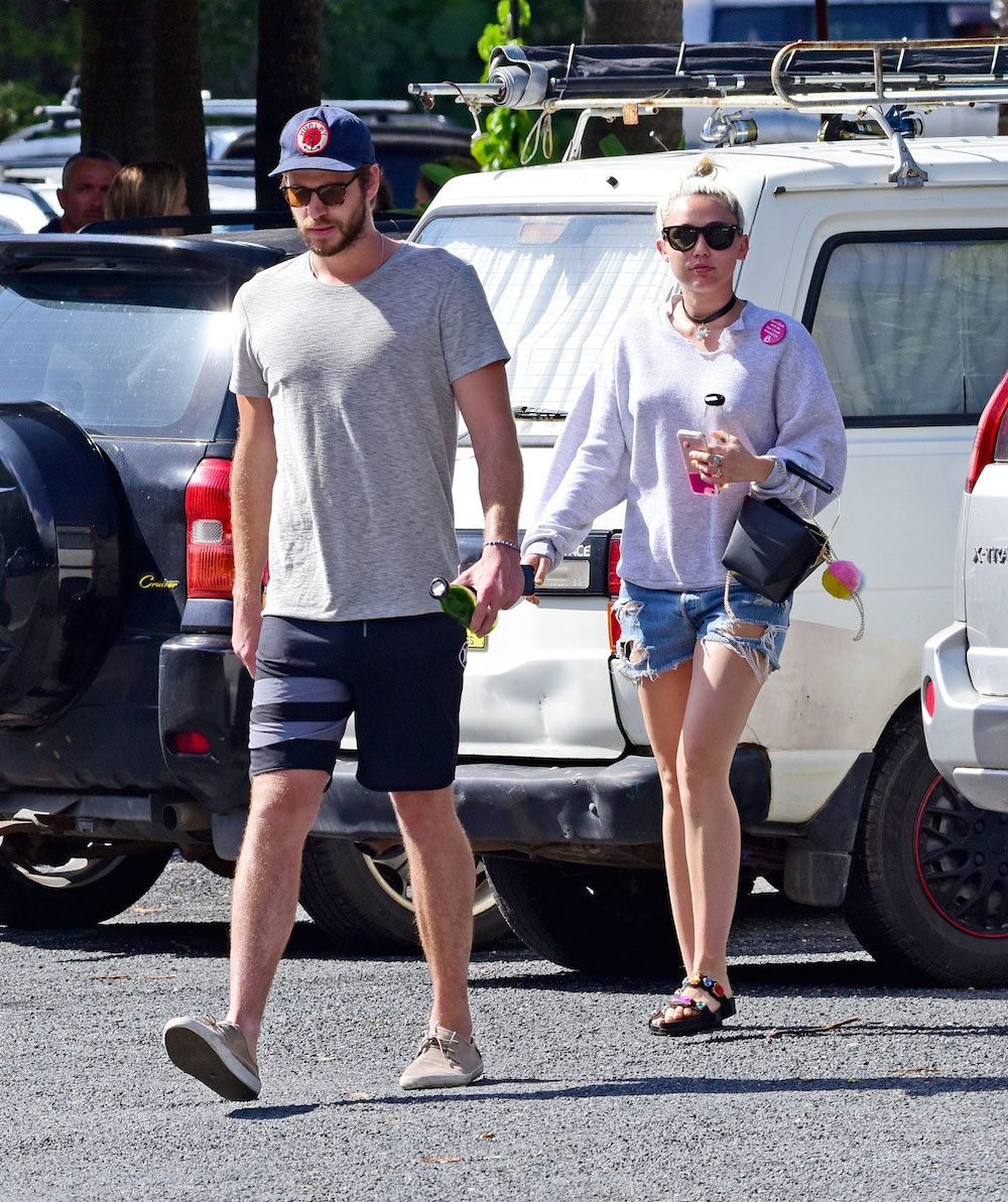 Liam hemsworth and on sale miley cyrus wedding ring