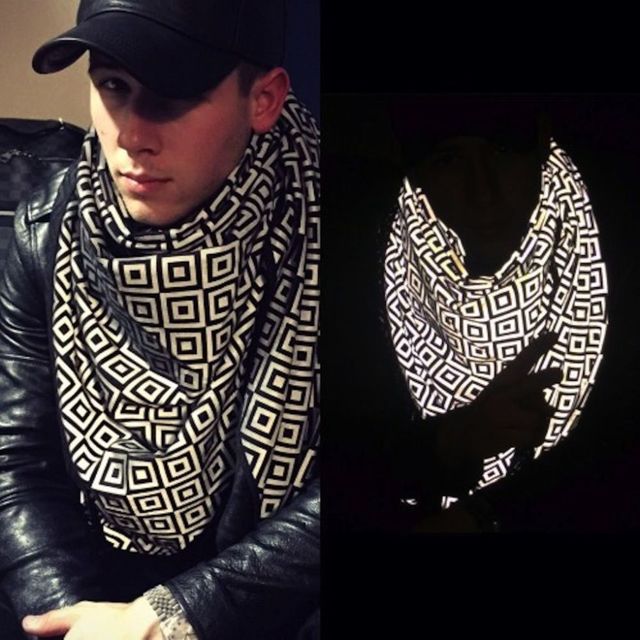 Nick Jonas ISHU scarf