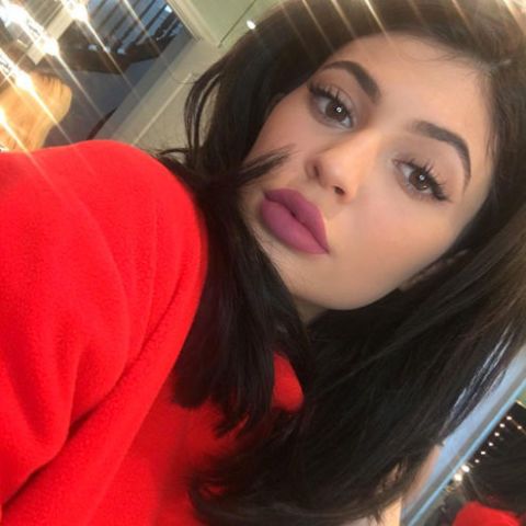 kylie jenner red lip gloss