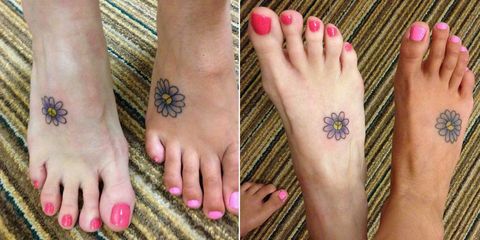 Nail, Toe, Skin, Foot, Leg, Tattoo, Finger, Temporary tattoo, Hand, Joint, 