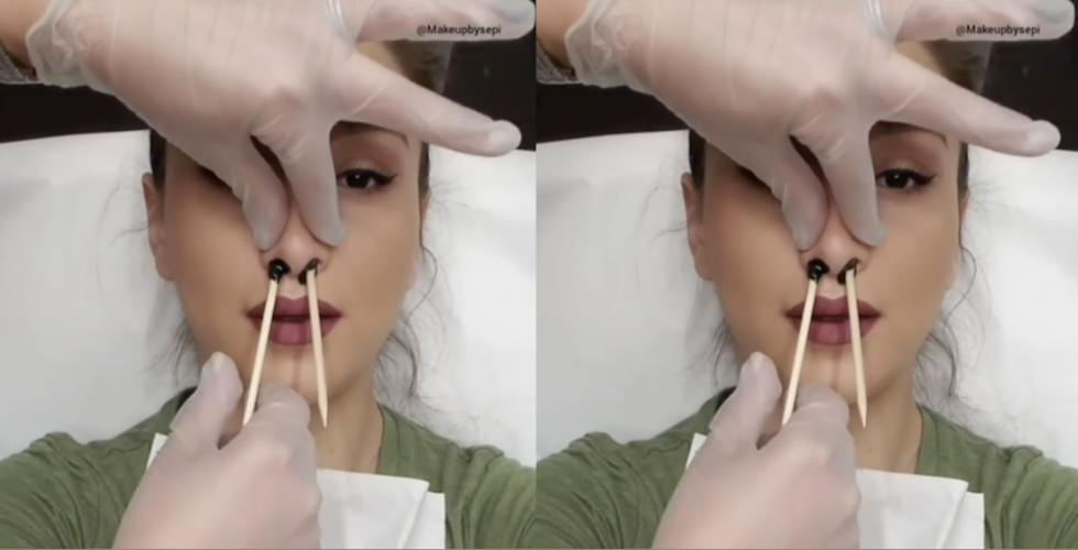 This Video of a Vlogger Waxing Her Nose Hair Will Literally Make You Scream This Video of a Vlogger Waxing Her Nose Hair Will Literally Make You Scream