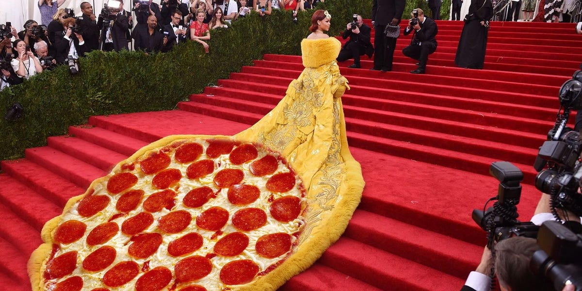 15 Funniest Met Gala Memes of All Time Best Met Gala Memes Ever