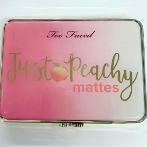 Brown, Eye shadow, Pink, Cosmetics, Tints and shades, Peach, Magenta, Fruit, Rectangle, Box, 