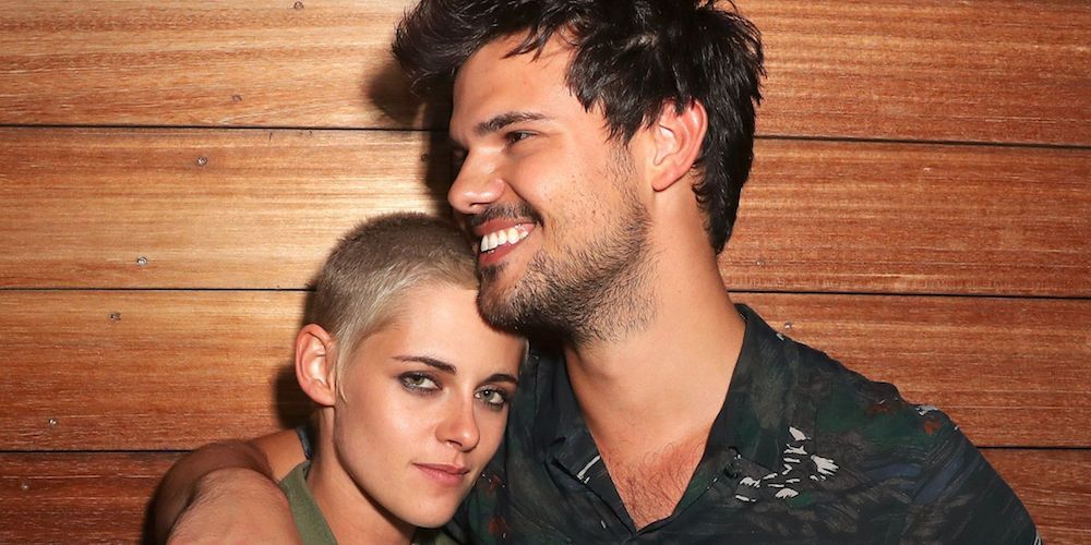 Twilight Stars Kristen Stewart And Taylor Lautner Reunited And The Universe Is Perfect Again