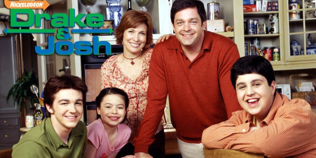 7 facts about drake josh that will make their wedding snub feud even more painful - Drake And Josh Christmas Movie Cast 7 facts about drake josh that will make their wedding snub feud even more painful - Drake And Josh Christmas Movie Cast