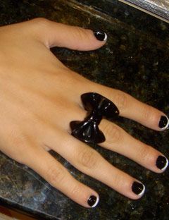 Finger, Skin, Joint, Nail, Style, Thumb, Nail care, Black, Nail polish, Manicure, 