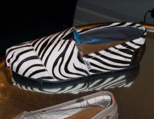 Blue, White, Athletic shoe, Light, Black, Electric blue, Grey, Tan, Running shoe, Walking shoe, 