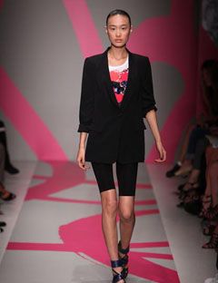 Clothing, Sleeve, Shoulder, Human leg, Jewellery, Joint, Outerwear, Fashion show, Style, Formal wear, 