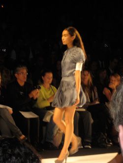 Leg, People, Hairstyle, Event, Human body, Fashion show, Shoulder, Human leg, Joint, Runway, 