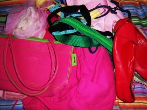 Bag, Textile, Red, Pink, Magenta, Luggage and bags, Shoulder bag, Baggage, Leather, Strap, 