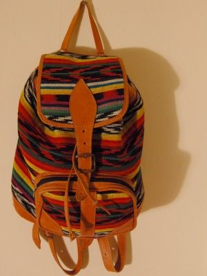 Brown, Orange, Amber, Tan, Bag, Natural material, Shoulder bag, Peach, Fashion design, Woolen, 