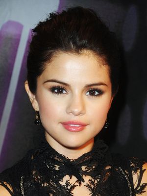 Selena Gomez at the 2011 VMA's