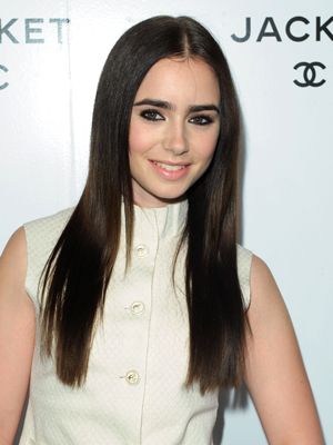 sev-lily-collins-straight-hair-blog
