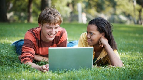 Grass, Happy, Laptop part, People in nature, Sharing, Grassland, Grass family, Meadow, Personal computer, Computer, 