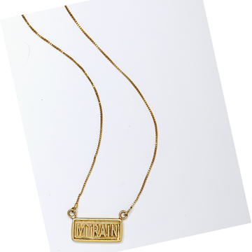 <span class="sidebar" id="1422638870984403" tag="tag03">Win Meghan’s necklace!</span><span class="sidebar" id="1422638870984403" tag="tag03">Meghan isn't the only one with skills. Her parents, who design and sell their own jewelry, created this nameplate pendant for their daughter - and now you can win one too! Check out seventeen.com/freebies for details!</span>