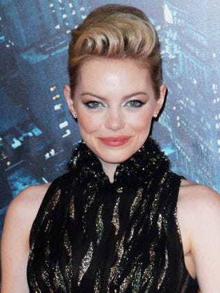 Emma Stone Hair and Makeup - Pictures of Emma Stone's ...