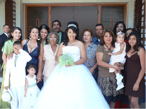 lepe family at joanna's quinceanera