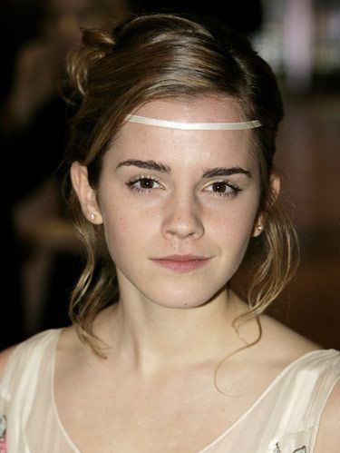 Emma Watson Hair And Makeup Pictures Of Emma Watsons Hair