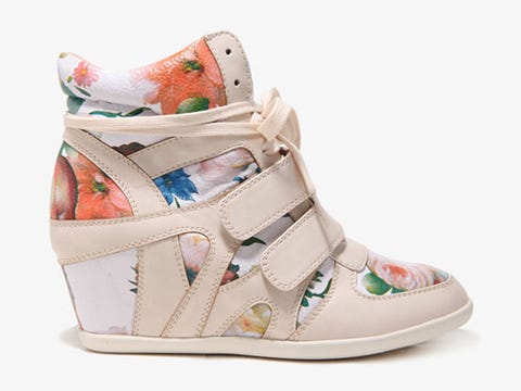 popular shoes under 50