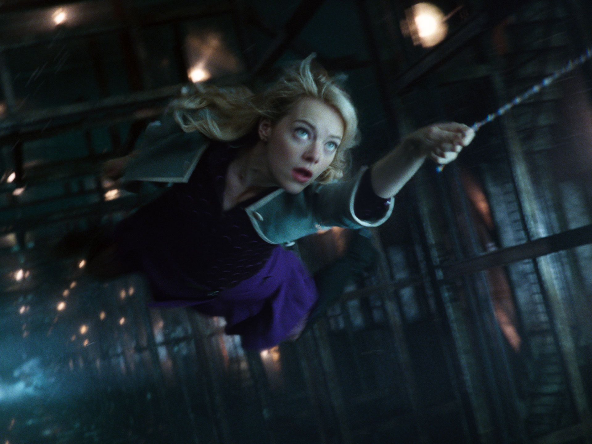 Emma Stone as Gwen stacy