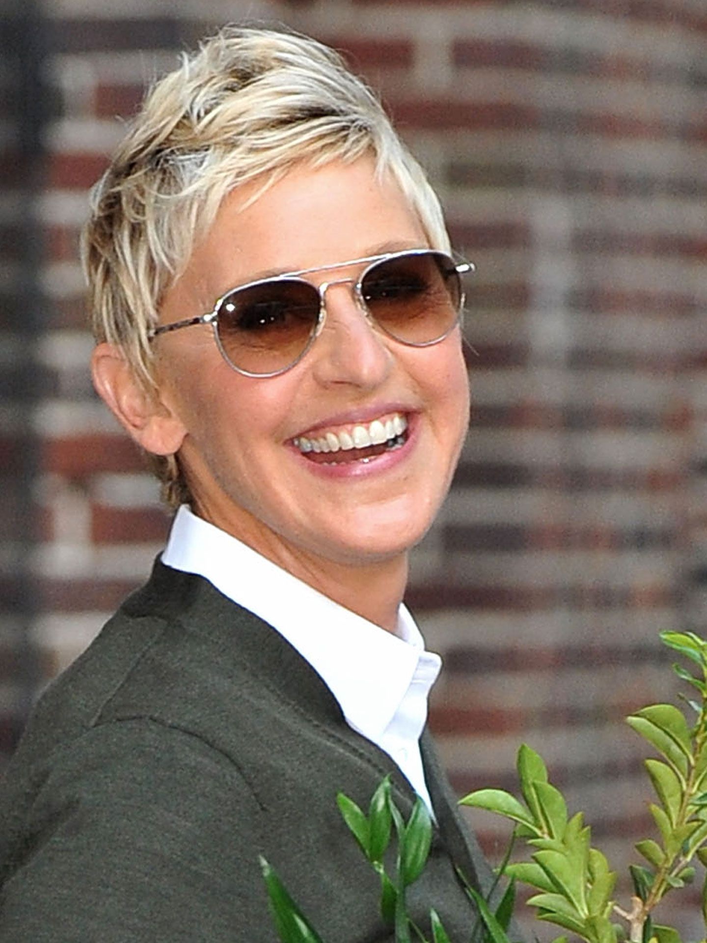 Best Short Haircuts Of All Time Celebrity Short Hair Styles