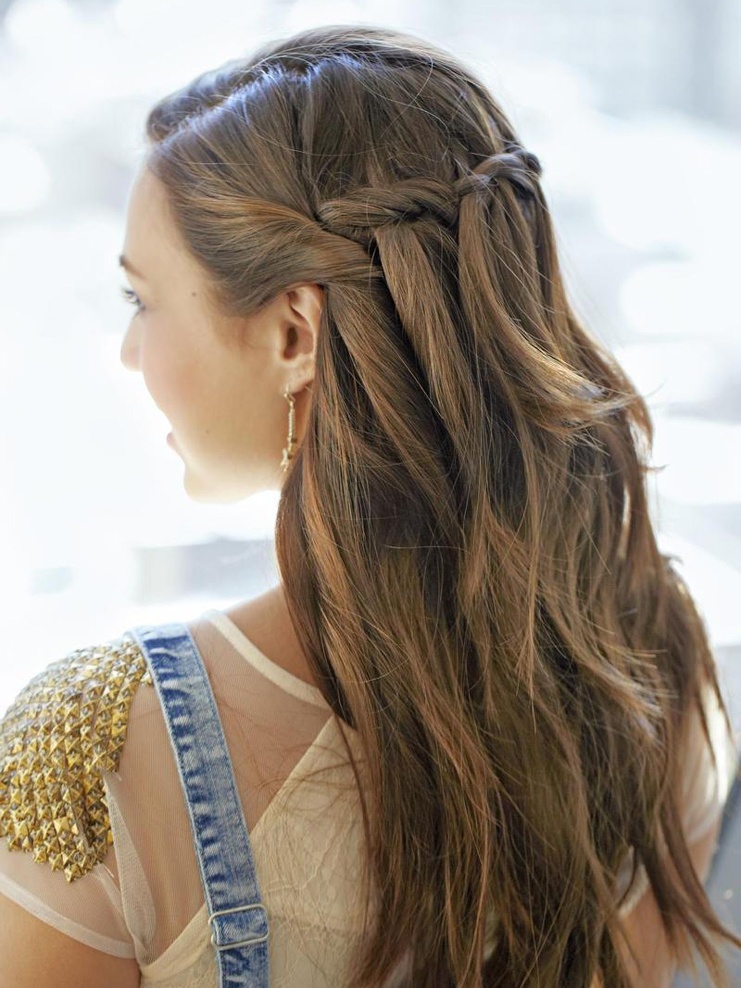 16 Epic New Year's Eve Hairstyle Ideas - Hair Inspiration for NYE 2018