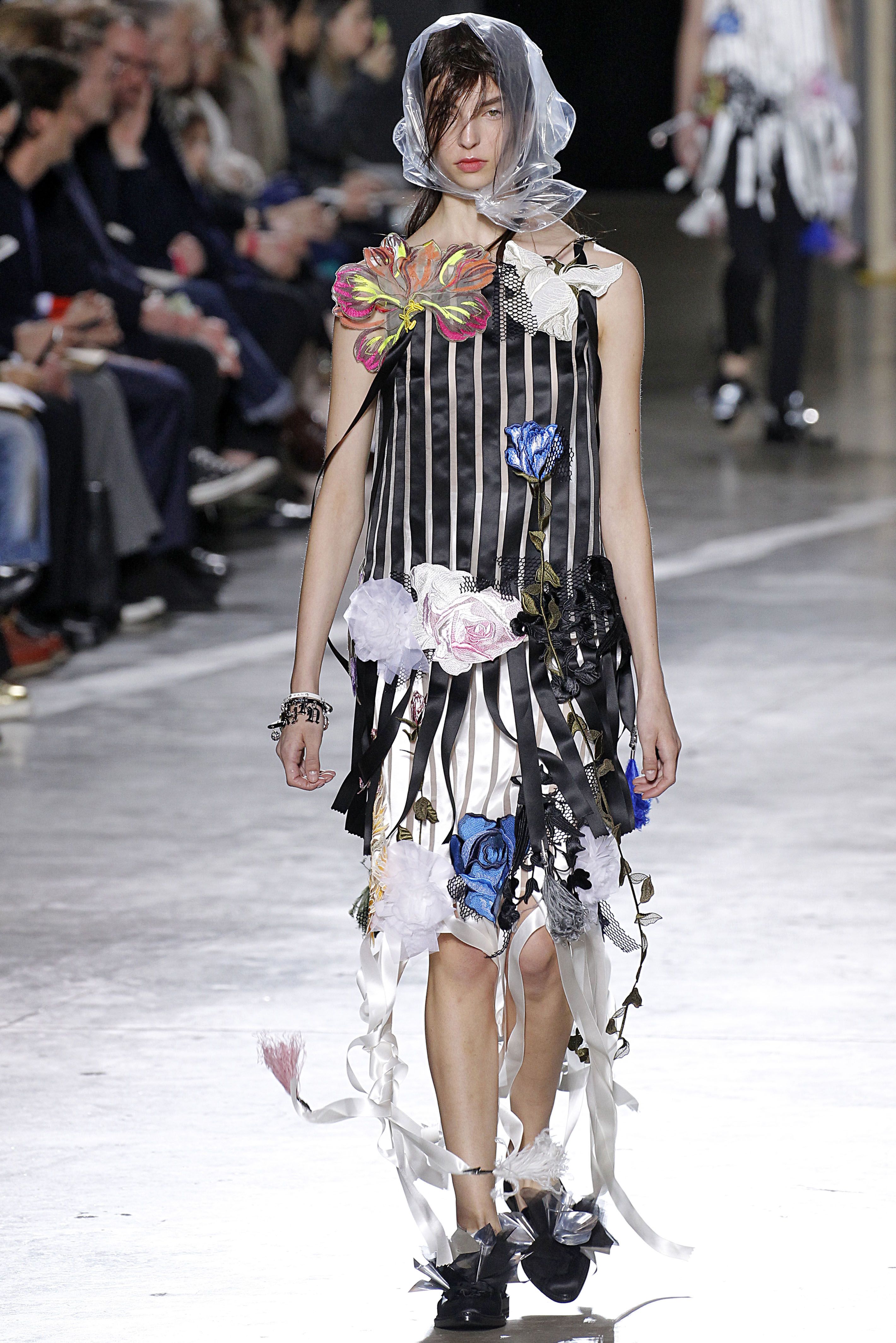This ~Crazy~ Fashion Trend Literally Uses Trashbags As Accessories