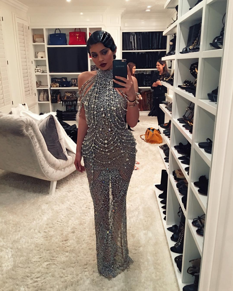 Kylie Jenner's Hottest Looks for Prom ...