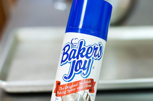Baker's Joy No-Stick Baking Spray with Flour, 5 Oz 