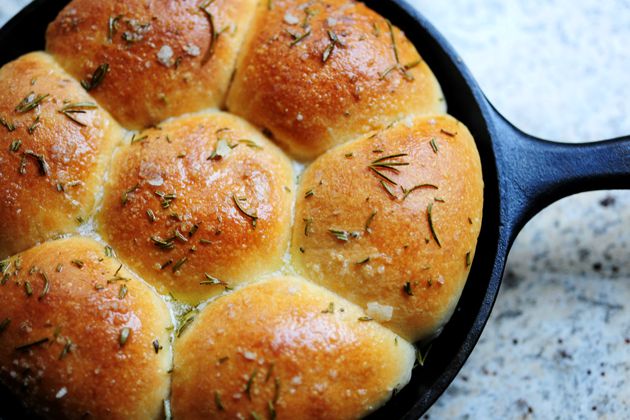 Sea Salt & Herb Skillet Rolls - Sally's Baking Addiction